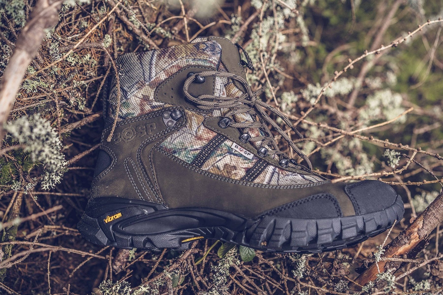 Turistická obuv Rege camo – v reálném prostředí 13