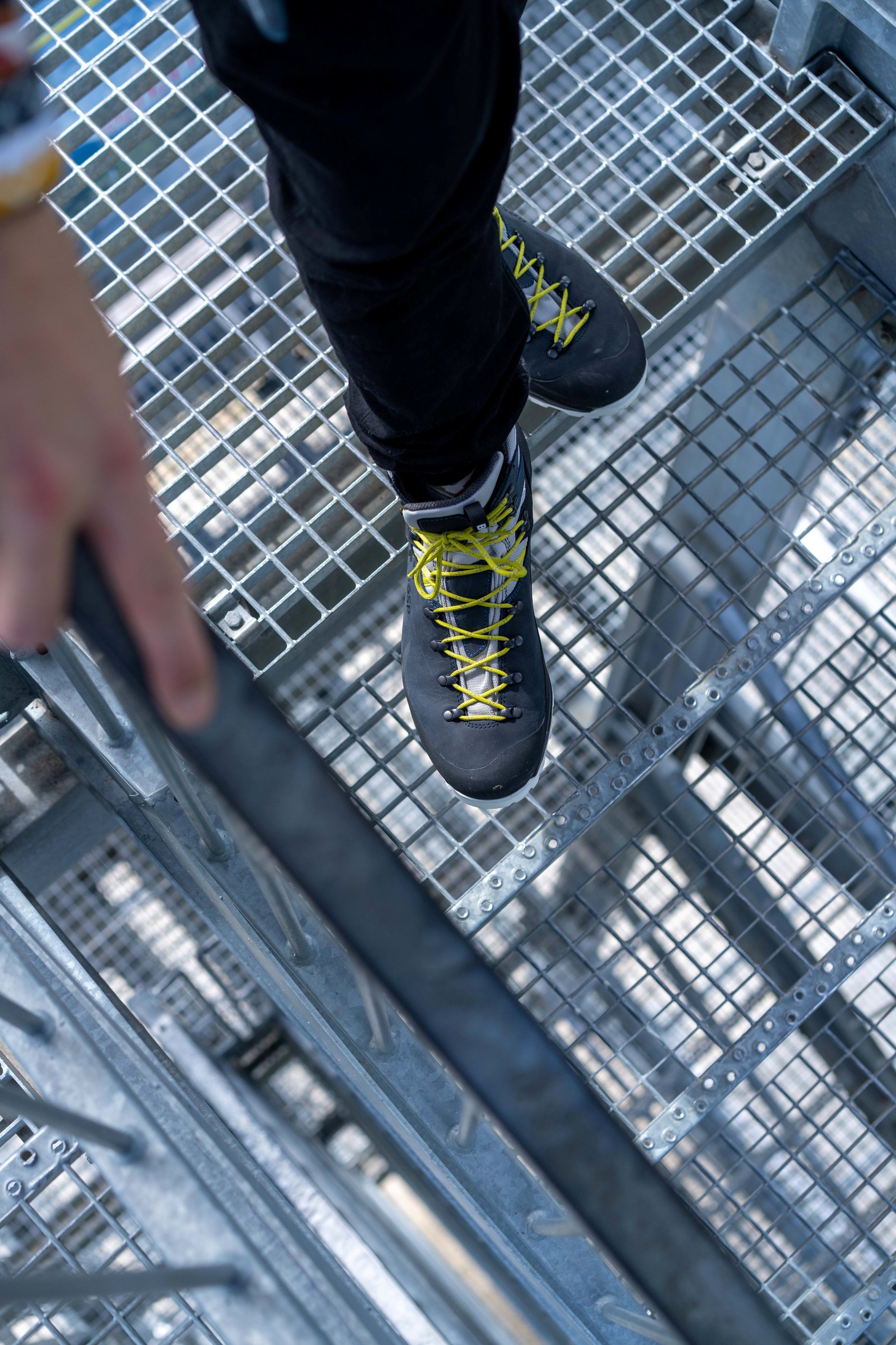 Turistická obuv Karpat Sport Denim – v reálném prostředí 16