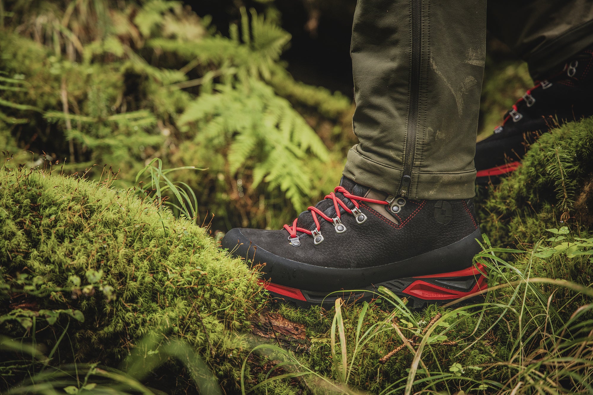 Turistická obuv Ural Pro Tech BLK – v reálném prostředí 6