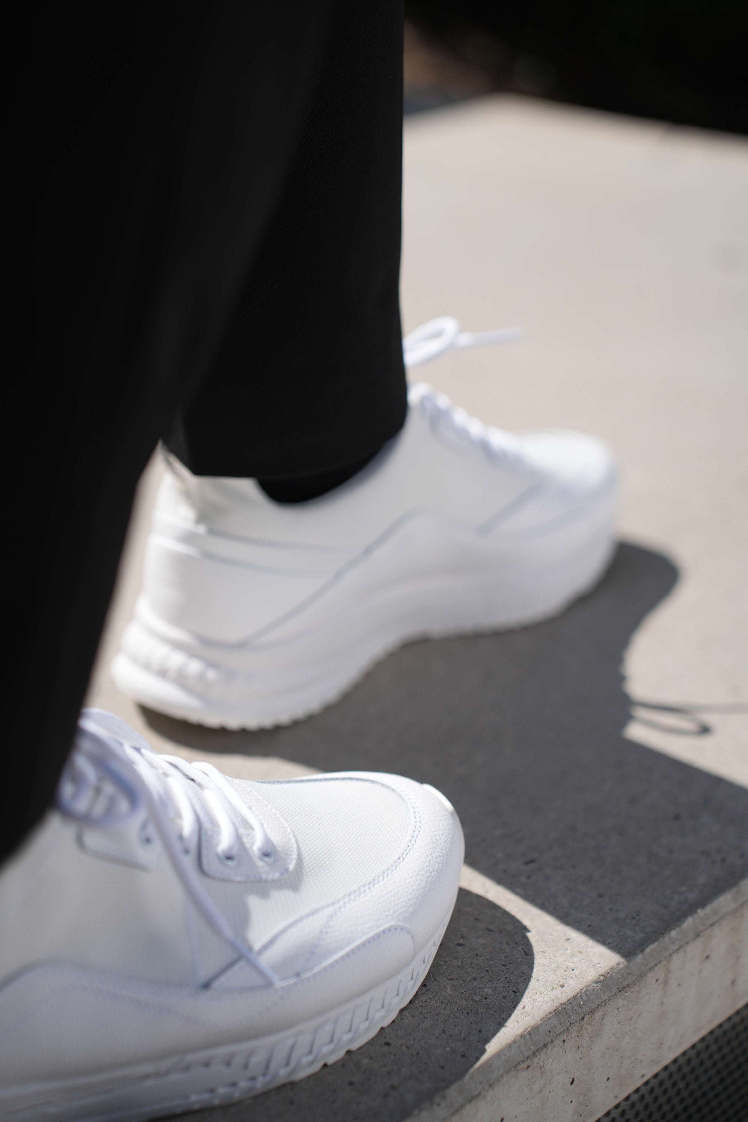 Tenisky Chrono Uni White – v reálném prostředí 14